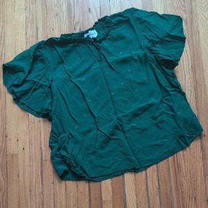 5 for $25: Elegant Forest Green Blouse